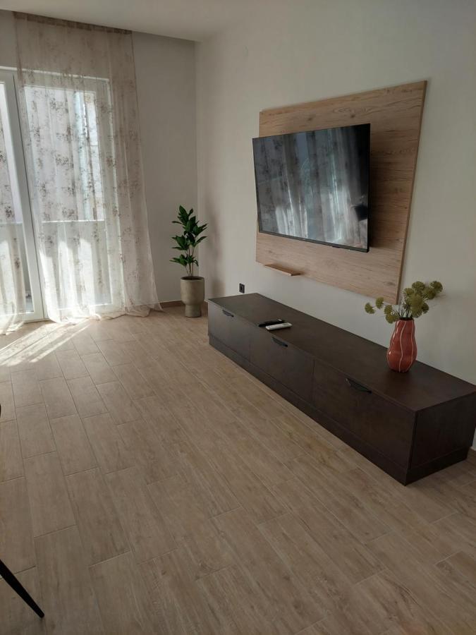 Apartmani Diana Biograd Na Moru Exterior foto