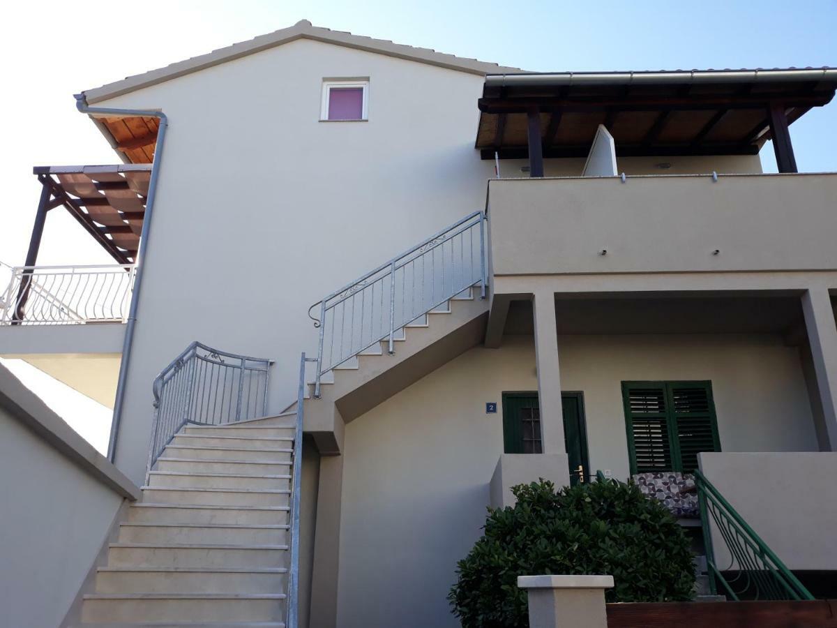 Apartmani Diana Biograd Na Moru Exterior foto