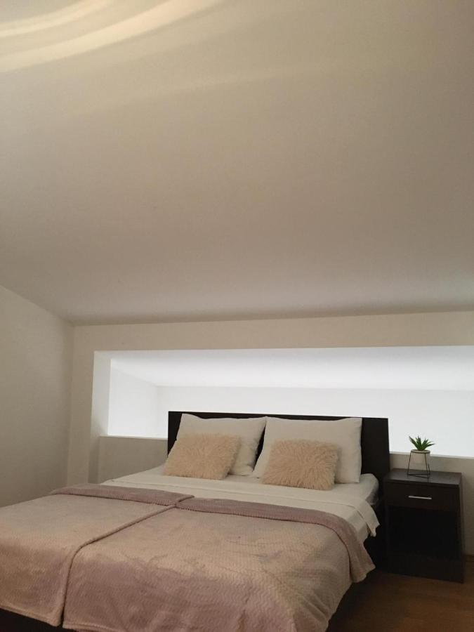 Apartmani Diana Biograd Na Moru Exterior foto