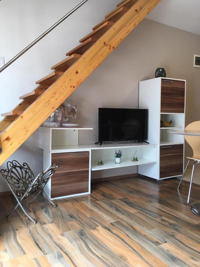 Apartmani Diana Biograd Na Moru Exterior foto